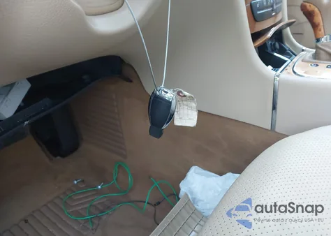 2007 Mercedes-Benz E 320 Bluetec z USA, uszkodzony, nr VIN WDBUF22X27B061059